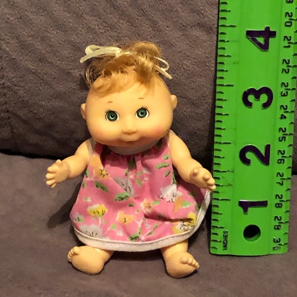 Small Cabbage Patch Baby Kid Doll - Picture 5 of 5